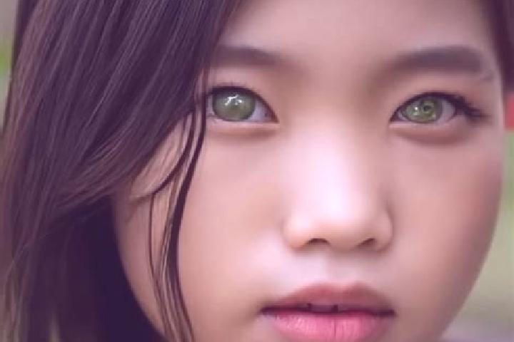 Victoria, 32, a red green-eyed asian companion based in Colibita. Offering OWO, Roleplay, Domination, BDSM. Available for incall and outcall, day and evening...