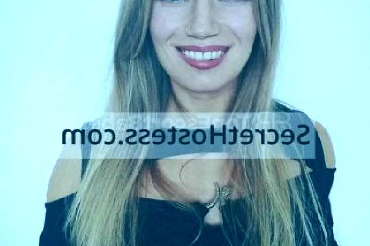 Victoria, 33, a blonde amber-eyed indian companion based in Scandolara. Offering Couples, Deep French Kissing, Girlfriend Experience. Available for incall an...