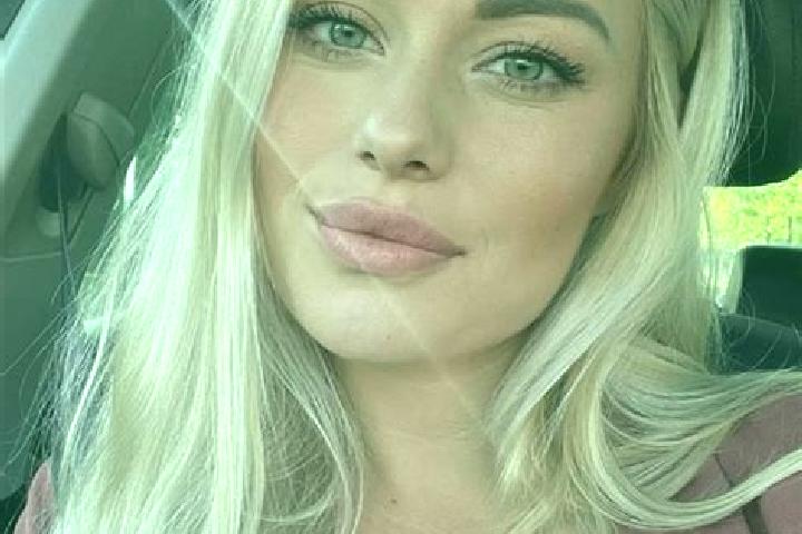 Victoria, 33, a blonde hazel-eyed middle eastern companion based in Rybno. Offering Fetish, Couples, Overnight, Tantra. Available for incall and outcall, day...