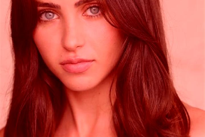 Victoria, 33, a chestnut brown-eyed latina companion based in Ossett. Offering Fetish, Roleplay, Tantra, Dinner Date, A-Level. Available for incall and outca...