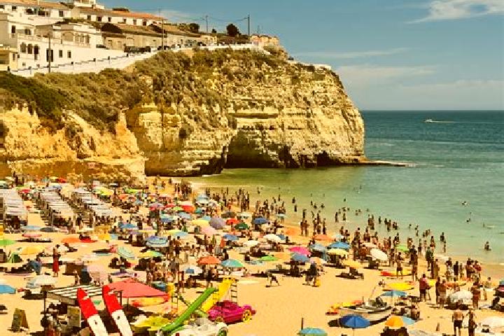 Victoria, 33 — Escort in Alfornelos, Portugal