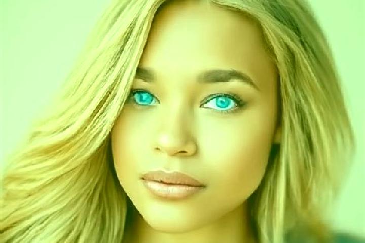 Victoria, 34, a blonde blue-eyed latina companion based in Jermuk. Offering A-Level, 69, Overnight, Fetish, BDSM. Available for incall and outcall, day and e...