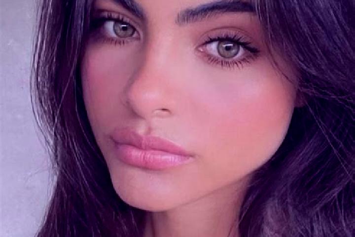 Victoria, 34, a brunette dark-eyed middle eastern companion based in Jakimovo. Offering Striptease, Party Girl, Fetish. Available for incall and outcall, day...