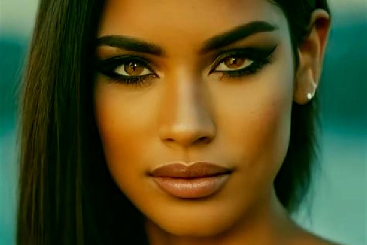 Victoria, 34, a brunette hazel-eyed latina companion based in Santa Margherita d Adige. Offering Travel Companion, 69, Couples, Duos, CIM. Available for inca...