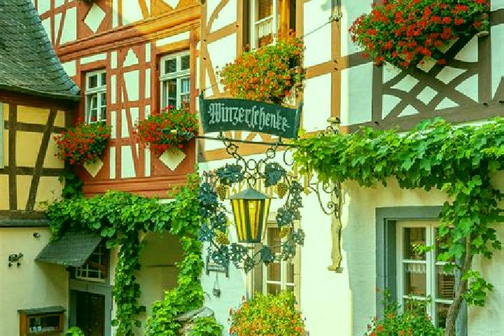 Victoria, 34 — Escort in Bonebuttel, Germany