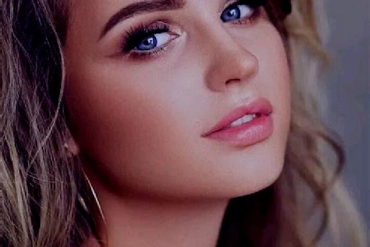 Victoria, 35, a dark blonde blue-eyed european companion based in Santa Maria Jajalpa. Offering Dinner Date, Striptease, BDSM. Available for incall and outca...