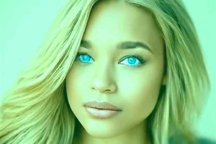 Victoria, 35, a dark blonde blue-eyed latina companion based in Hebecrevon. Offering Deep French Kissing, Fetish, Striptease. Available for incall and outcal...