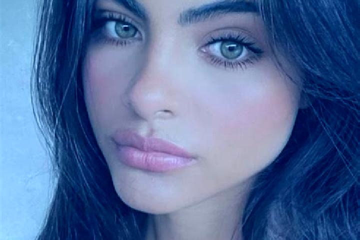 Victoria, 36, a black hazel-eyed caucasian companion based in Plymptonville. Offering Travel Companion, Erotic Massage, Couples. Available for incall and out...