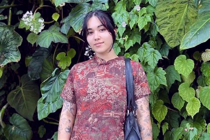 Victoria, 36 — Escort in Chira, China