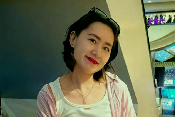 Victoria, 36 — Escort in Dongge, China
