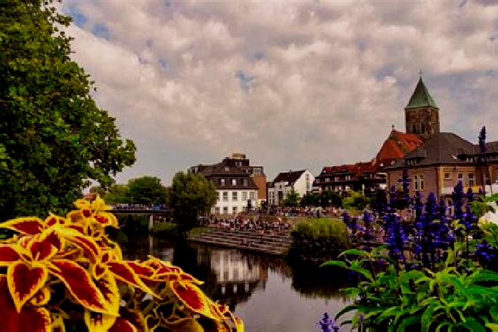 Victoria, 36 — Escort in Georgsmarienhuette, Germany