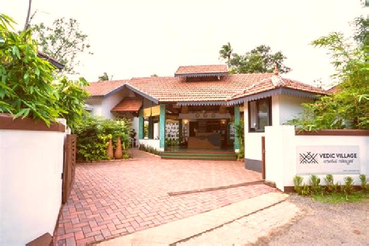 Victoria, 36 — Escort in Kodungallur, India
