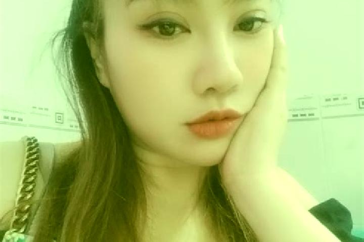 Victoria, 36 — Escort in Thien Loc, Vietnam