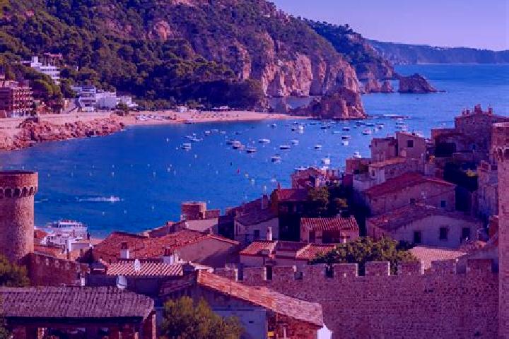 Victoria, 36 — Escort in Villadecanes, Spain