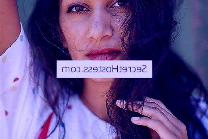 Victoria, 37, a brunette brown-eyed indian companion based in Rudak. Offering Striptease, Tantra, Party Girl, 69, Domination. Available for incall and outcal...