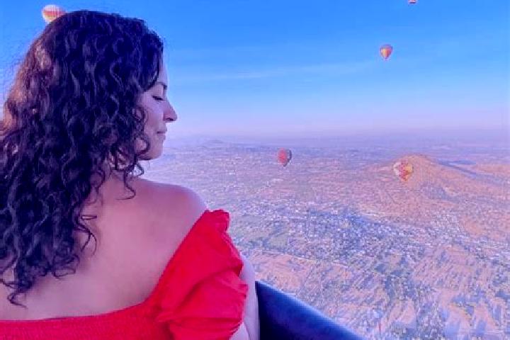 Victoria, 37 — Escort in Mani, Mexico