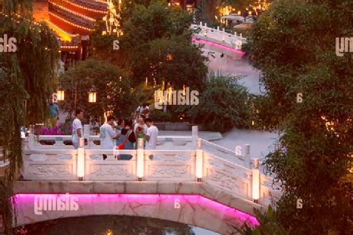 Victoria, 37 — Escort in Meishan, China