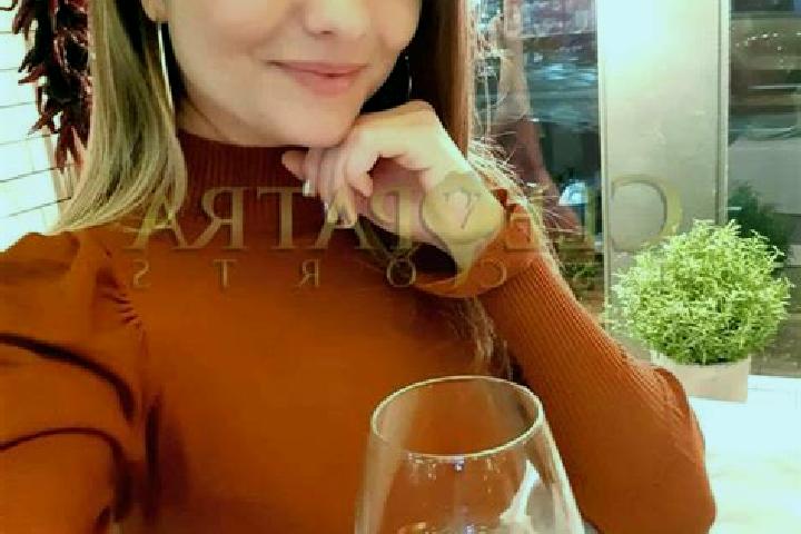 Victoria, 38, a red green-eyed caribbean companion based in Peruvian Vale. Offering Deep French Kissing, Massage, OWO, Striptease. Available for incall and o...