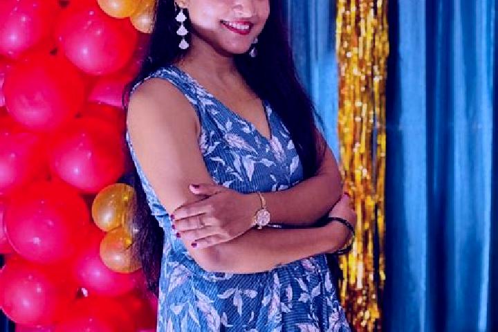 Victoria, 38 — Escort in Raiwala Bara, India