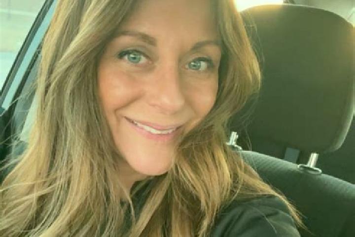Victoria, 38 — Escort in Smith Center, United States