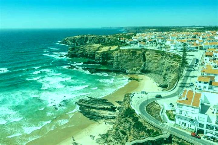 Victoria, 38 — Escort in Zambujeira do Mar, Portugal