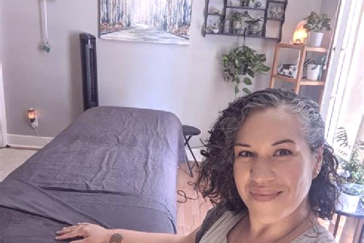 Victoria, 39, a black brown-eyed mixed companion based in Mittelsommern. Offering Erotic Massage, Couples. Available for incall and outcall, day and evening ...