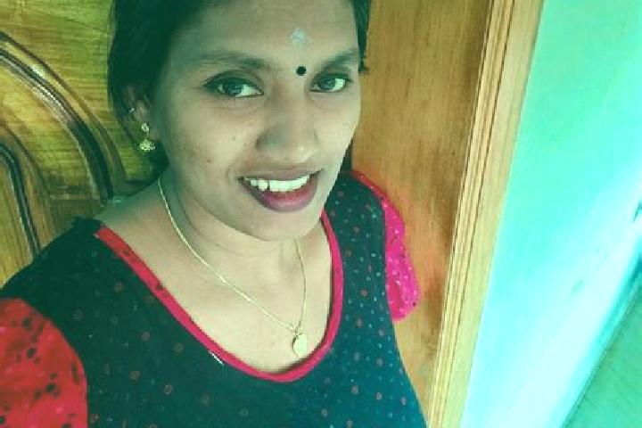 Victoria, 39 — Escort in Muthukulam, India