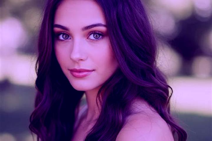 Violet, 20, a black hazel-eyed caucasian companion based in Prestonsburg. Offering Party Girl, A-Level. Available for incall and outcall, day and evening dates.
