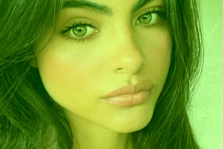 Violet, 20, a brunette green-eyed latina companion based in Skoulikado. Offering Fetish, Roleplay, Girlfriend Experience. Available for incall and outcall, d...