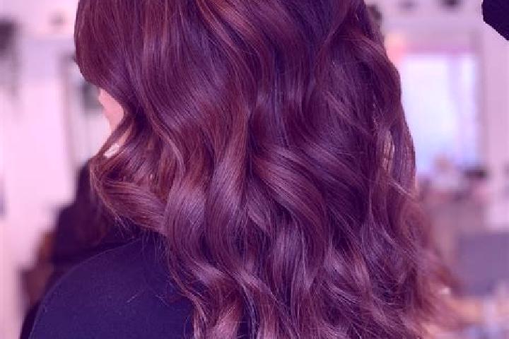 Violet, 20, a chestnut brown-eyed mediterranean companion based in Wooloowin. Offering Deep French Kissing, CIM, GFE. Available for incall and outcall, day a...