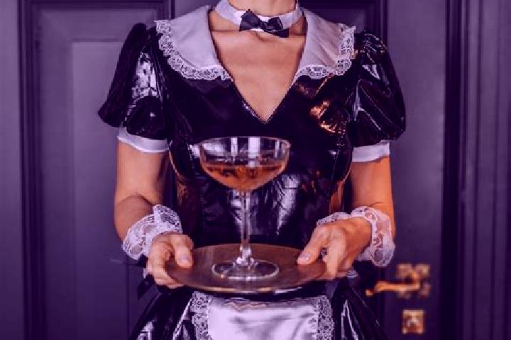 Violet, 20, a red grey-eyed ebony companion based in Tayo. Offering 69, BDSM. Available for incall and outcall, overnight bookings available.
