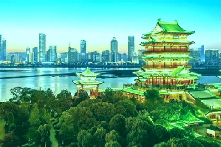 Violet, 20 — Escort in Nanchang, China