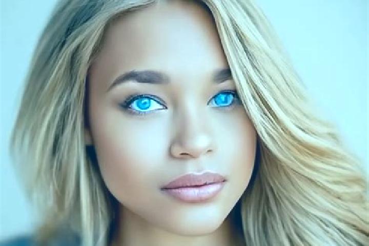 Violet, 21, a dark blonde blue-eyed latina companion based in Bolbaite. Offering Tantra, Travel Companion, Massage, Couples. Available for incall and outcall...