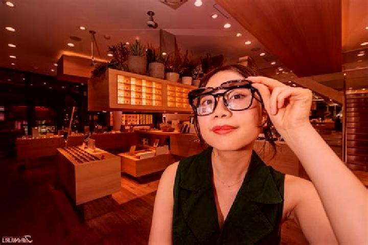 Violet, 21 — Escort in Caishi, China