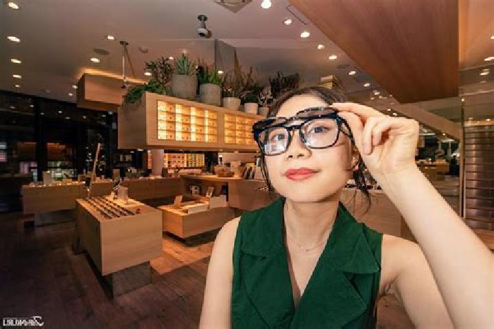 Violet, 21 — Escort in Tunggar, China