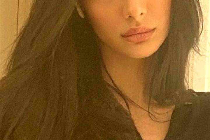 Violet, 22, a black dark-eyed middle eastern companion based in Jindu. Offering Overnight, Erotic Massage, Girlfriend Experience, Prostate Massage, A-Level. ...