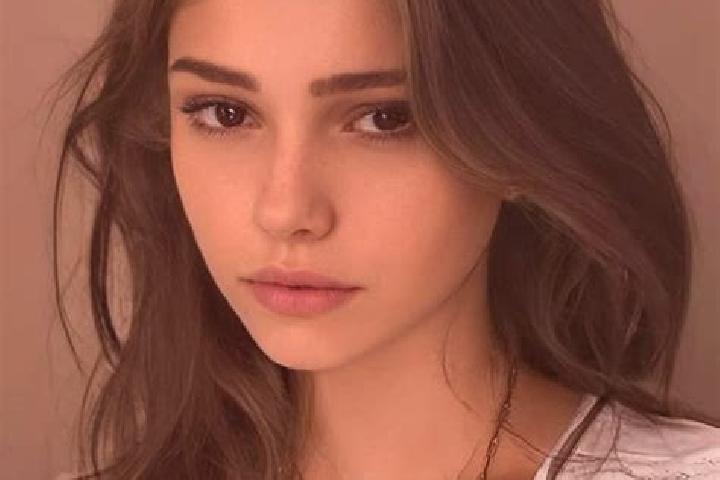 Violet, 22, a chestnut hazel-eyed slavic companion based in Villanueva. Offering Deep French Kissing, Tantra, Massage. Available for incall and outcall, over...