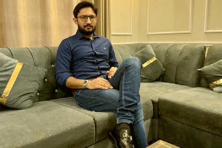 Violet, 22 — Escort in Bakhri Ahmad Khan, Pakistan