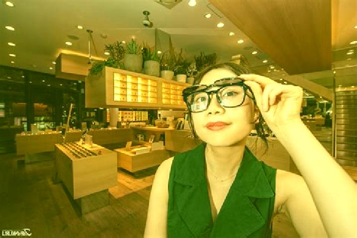 Violet, 22 — Escort in Bifuka, Japan