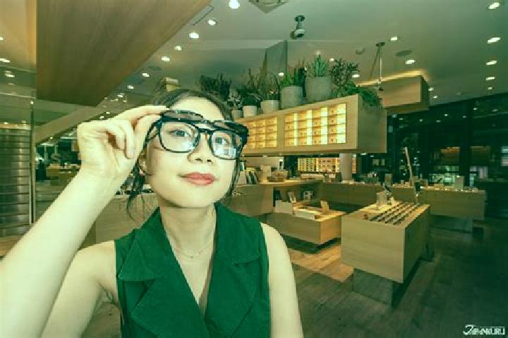 Violet, 22 — Escort in Zhongduo, China