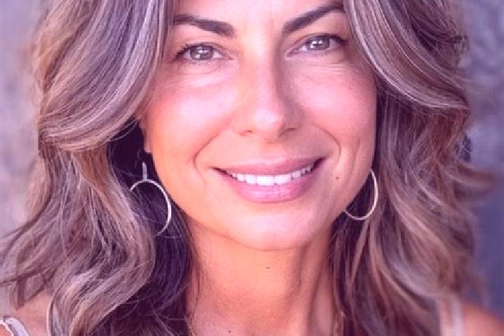 Violet, 23, a brunette grey-eyed latina companion based in Lack. Offering Erotic Massage, Girlfriend Experience, Striptease. Available for incall and outcall...