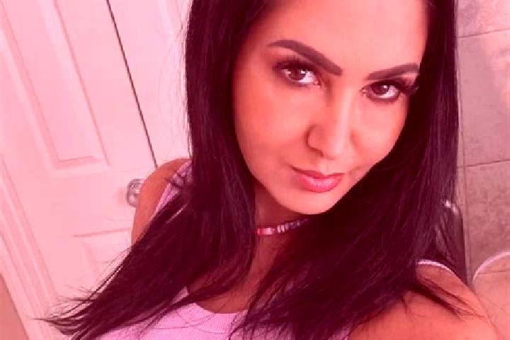 Violet, 23, a red brown-eyed mediterranean companion based in Fleming Island. Offering Erotic Massage, Fetish, Party Girl, A-Level. Available for incall and ...