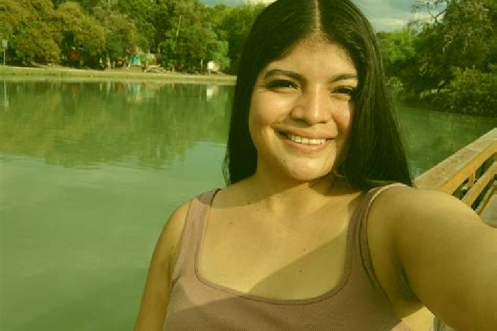 Violet, 23 — Escort in Montejo, Spain