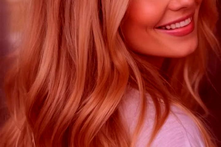 Violet, 24, a dark blonde hazel-eyed mediterranean companion based in Oelamasi. Offering Roleplay, Erotic Massage, Massage, Fetish, Deep French Kissing. Avai...