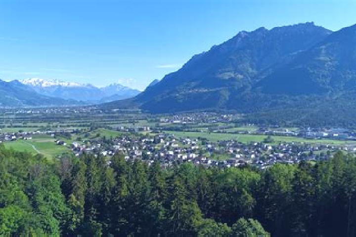 Violet, 24 — Escort in Nendeln, Liechtenstein