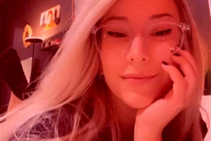 Violet, 25, a blonde hazel-eyed latina companion based in Caux-et-Sauzens. Offering A-Level, Travel Companion, Dinner Date. Available for incall and outcall,...