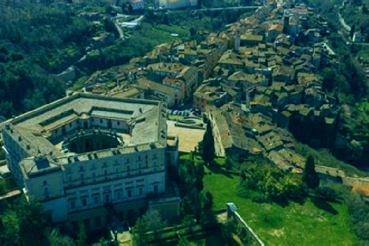 Violet, 25 — Escort in Colle Farnese, Italy