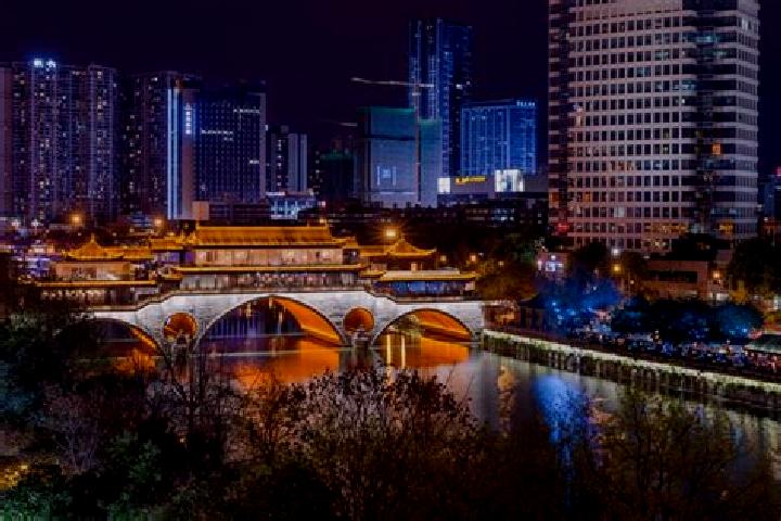 Violet, 25 — Escort in Jingjiang, China
