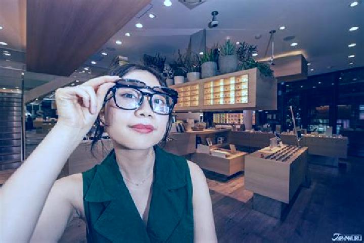 Violet, 25 — Escort in Laoxialu, China
