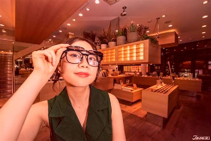 Violet, 25 — Escort in Qiandengyingcun, China